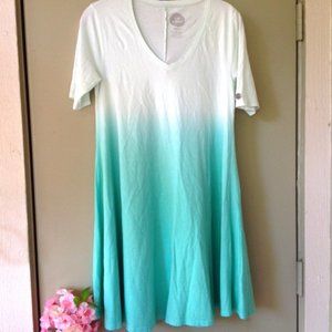 Life is Good XS Ombre Tee T-shirt dress Green/White V-neck Short Sleeve swing